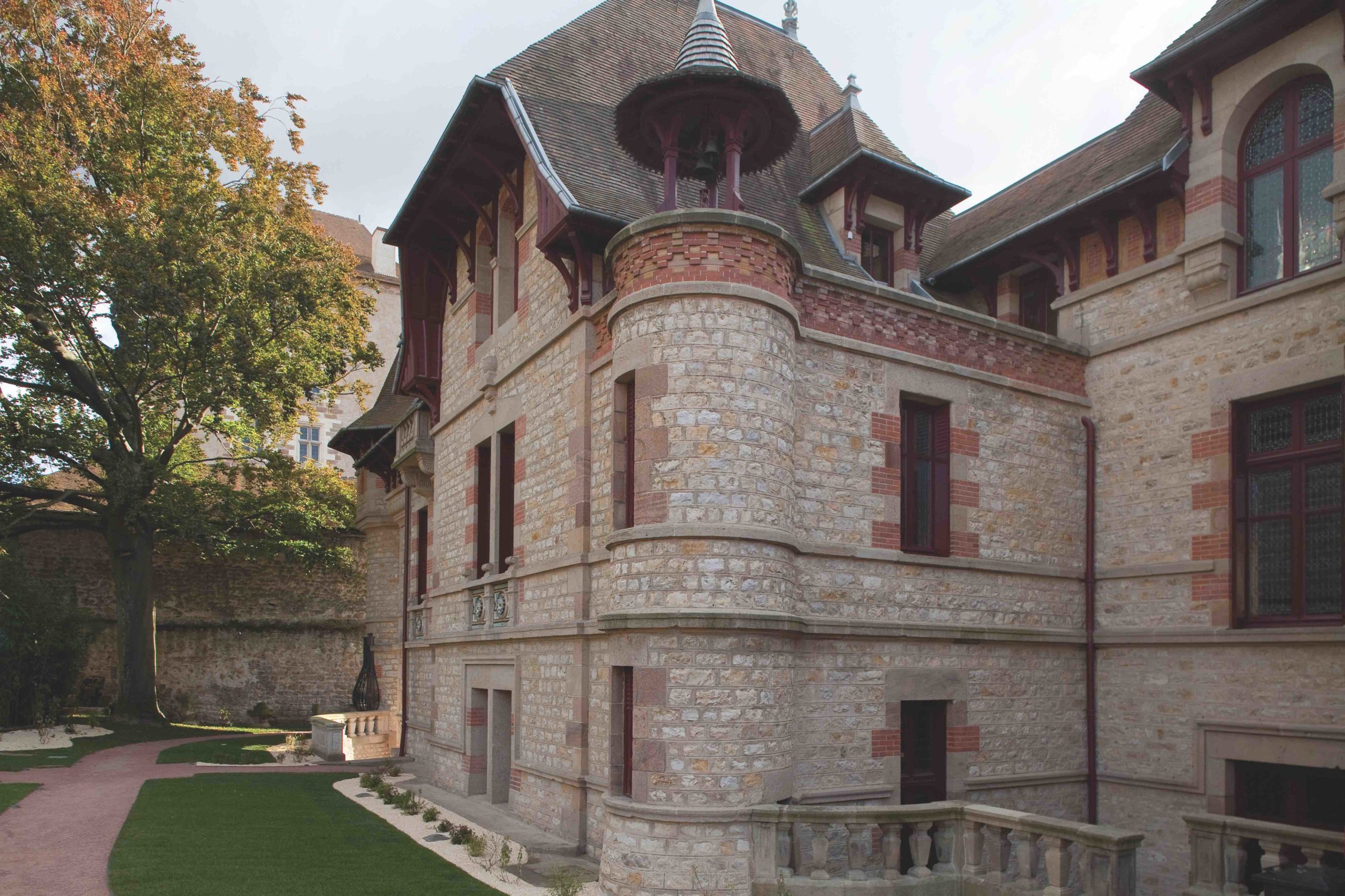 French Mansion Unlocked After 110 Years